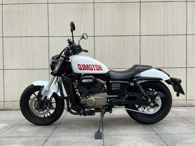 二手QJMOTOR闪300