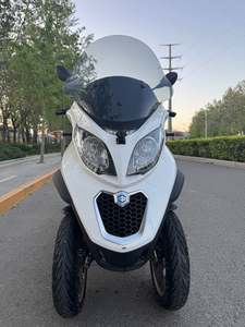 二手比亚乔MP3 500