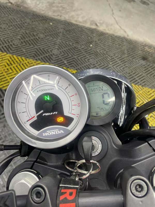 二手五羊本田鸷道 CB190SS