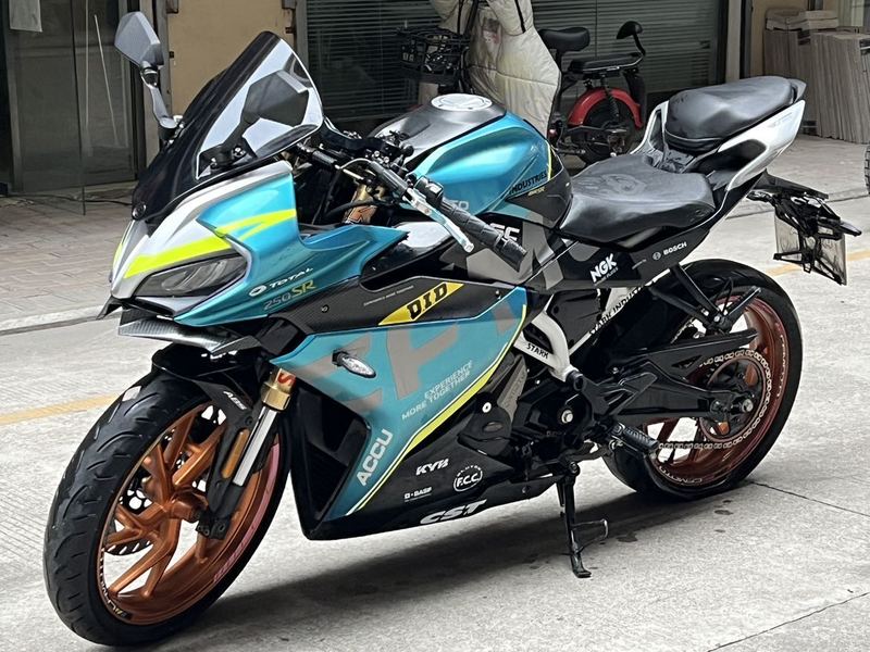 二手春风250SR