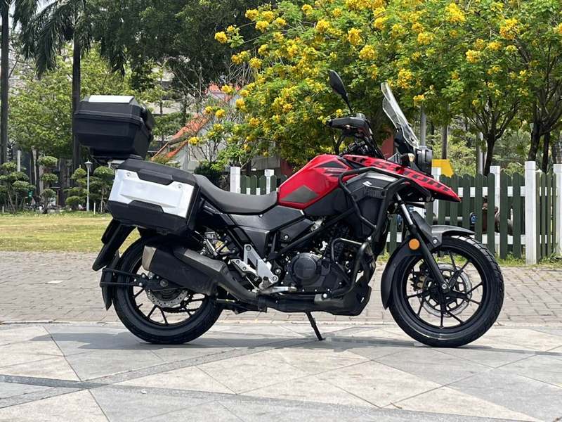 二手豪爵铃木DL250