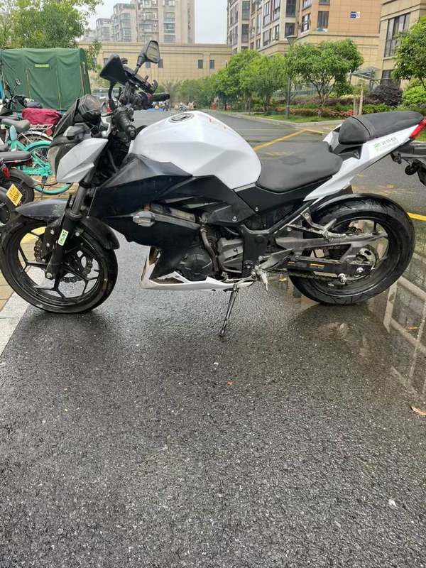 二手川崎Z 250