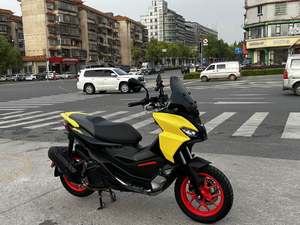 二手阿普利亚SR GT 200