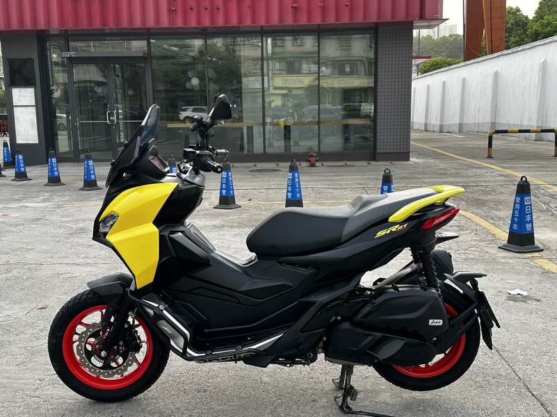二手阿普利亚SR GT 200