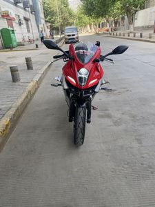 二手贝纳利龙卷风 Tornado 252R