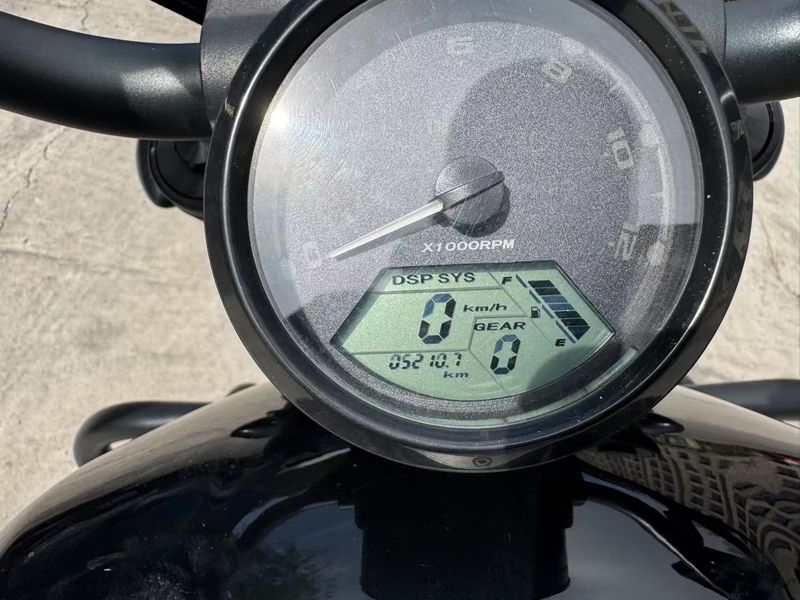 二手庄威V400