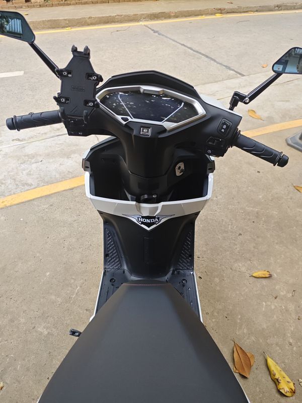 二手五羊本田NWX125