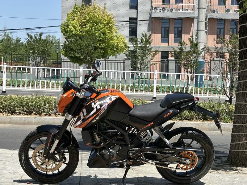 二手KTMR2R200 Duke