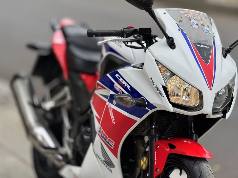 二手本田CBR300R