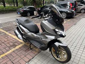 二手三阳哈士奇 Husky ADV300