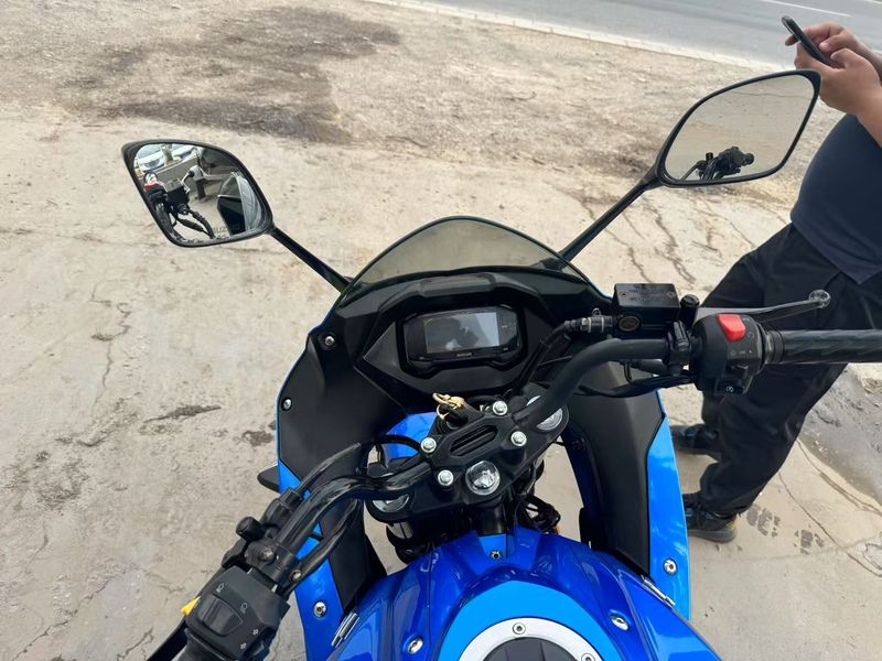 二手济南铃木极客飒 Gixxer 155