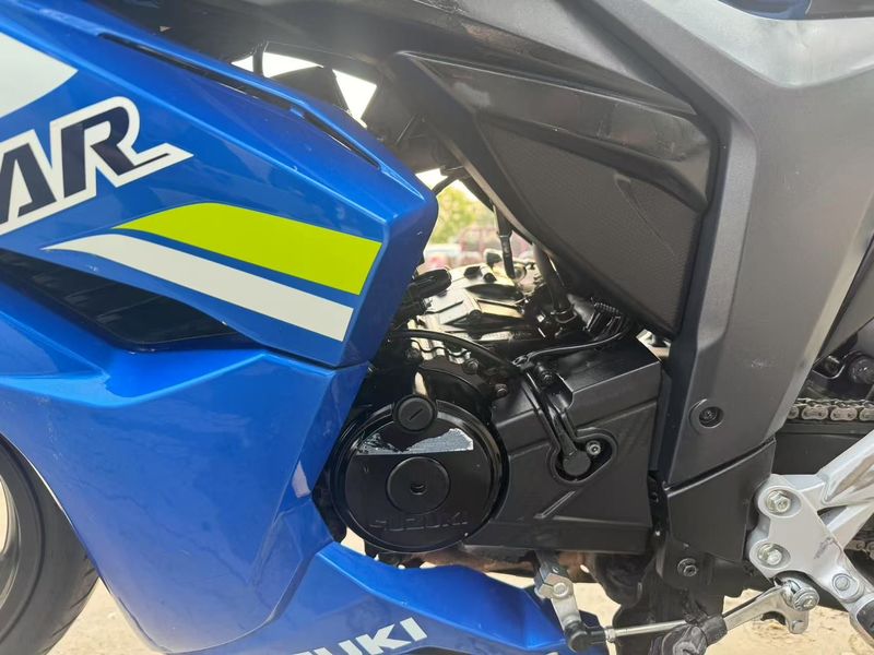 二手济南铃木极客飒 Gixxer 155