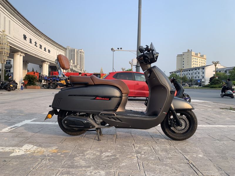 二手维多利亚Sixties 250Si