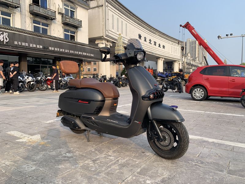 二手维多利亚Sixties 250Si