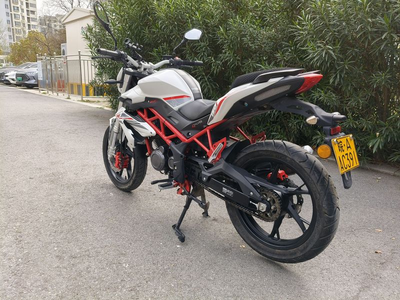 二手贝纳利红宝龙 TNT150i