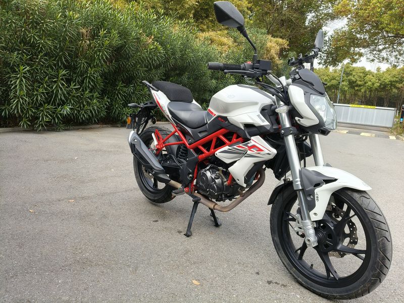 二手贝纳利红宝龙 TNT150i