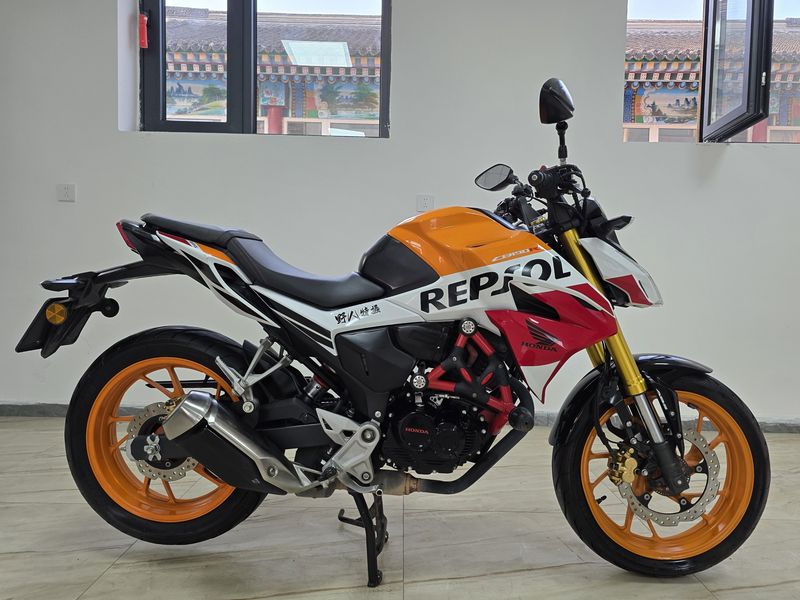 二手五羊本田CB190R 暴锋眼