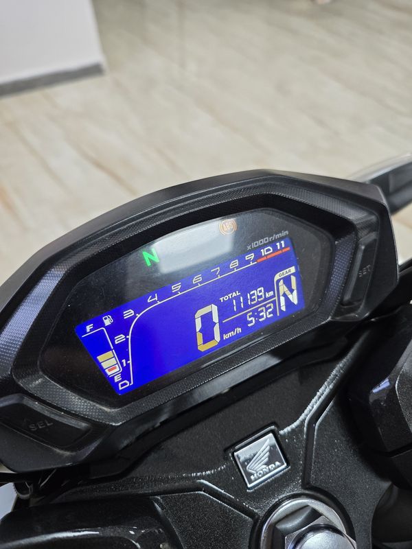 二手五羊本田CB190R 暴锋眼