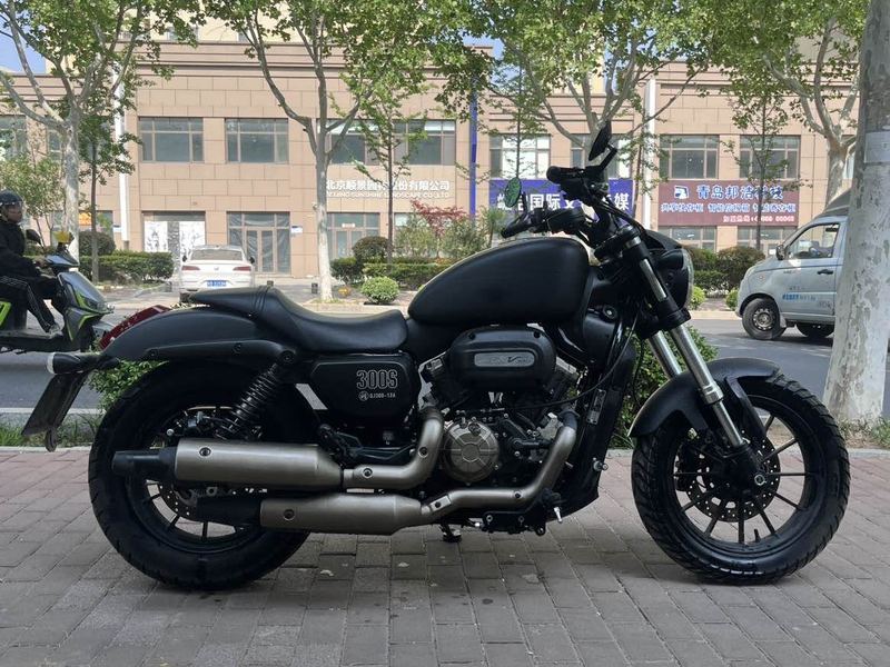 二手QJMOTOR闪300