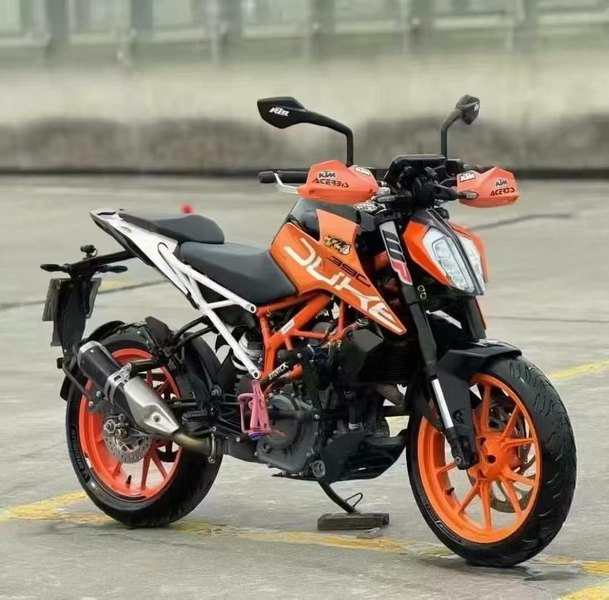二手KTMR2R390 Duke