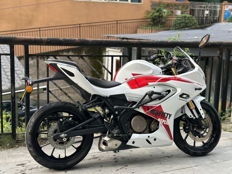 二手QJMOTOR赛250