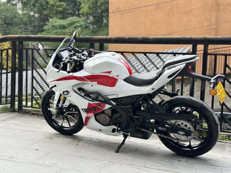 二手QJMOTOR赛250