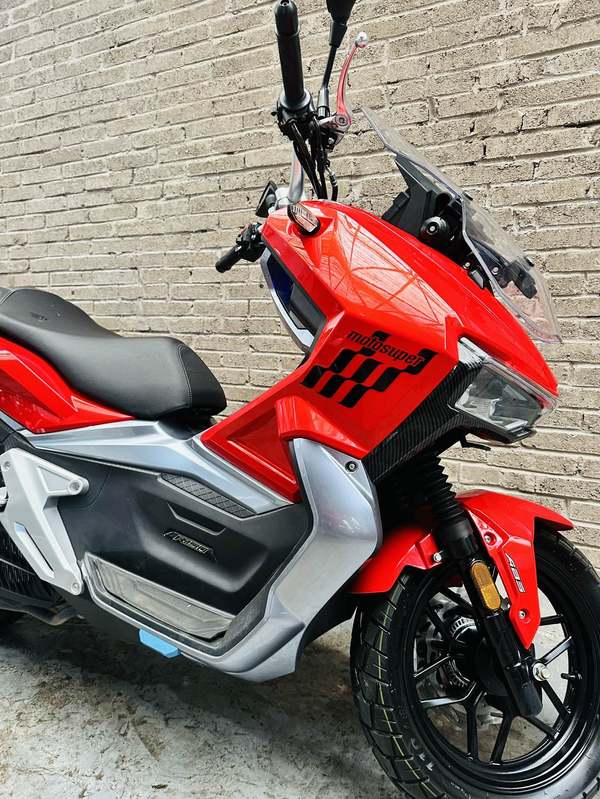二手布雷斯通极宙 ADV150