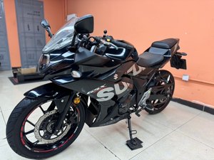 二手豪爵铃木GSX250R