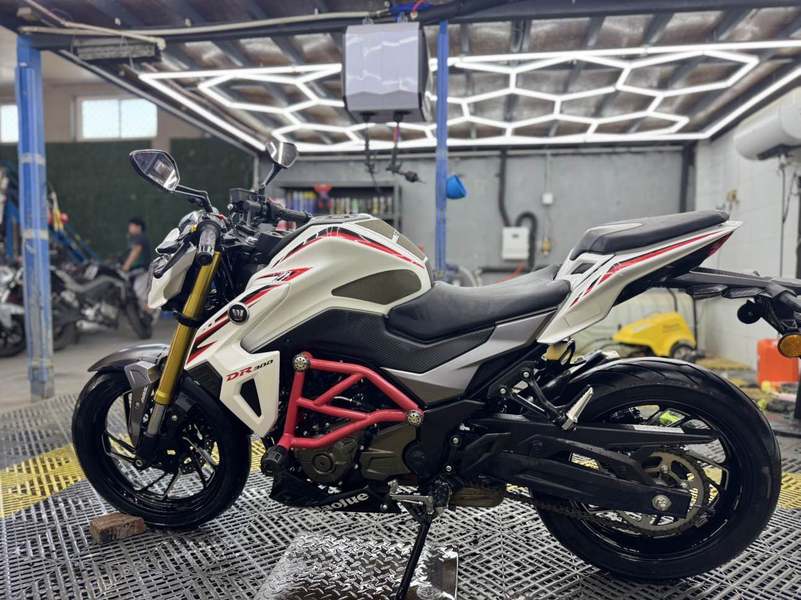 二手豪爵DR300