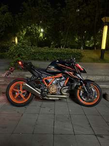 二手KTMR2R1290 Super Duke