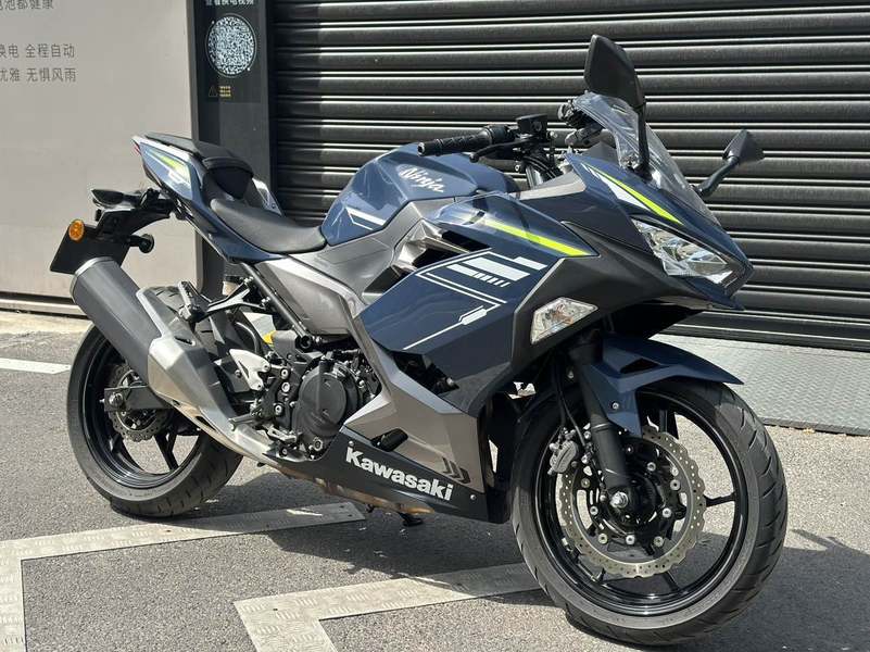 二手川崎Ninja 400