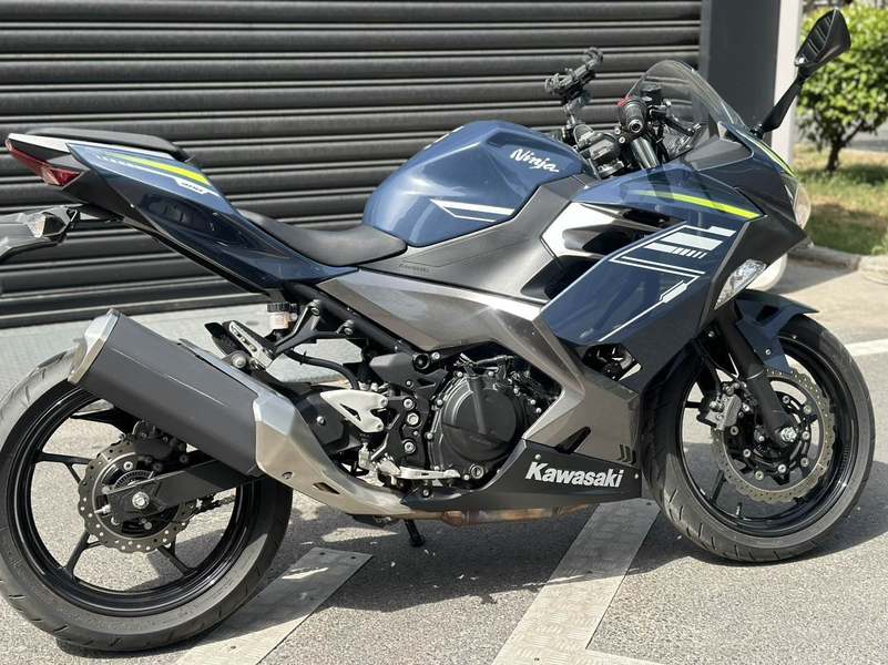 二手川崎Ninja 400
