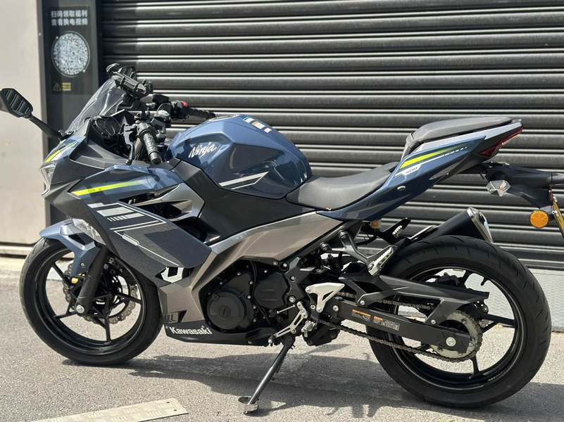 二手川崎Ninja 400