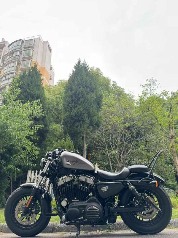 二手哈雷戴维森硬汉 lron 1200