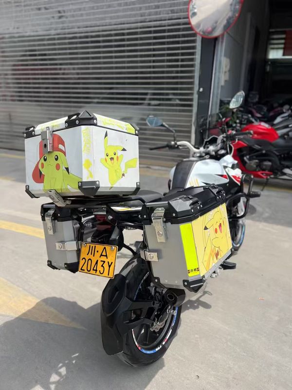 二手贝纳利金鹏 TRK251
