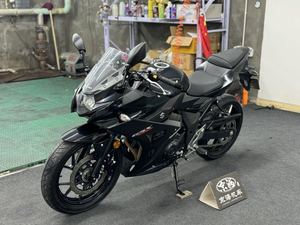 二手豪爵铃木GSX250R