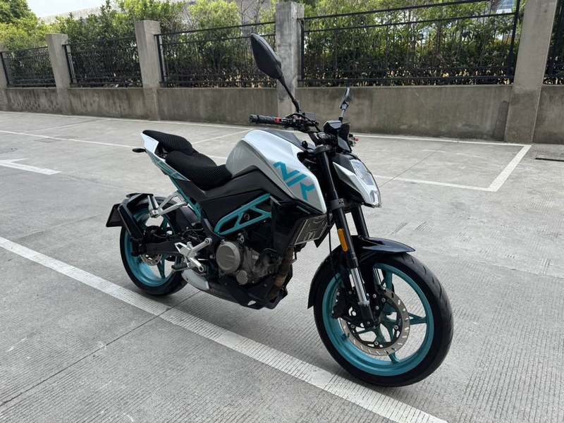 二手春风250NK