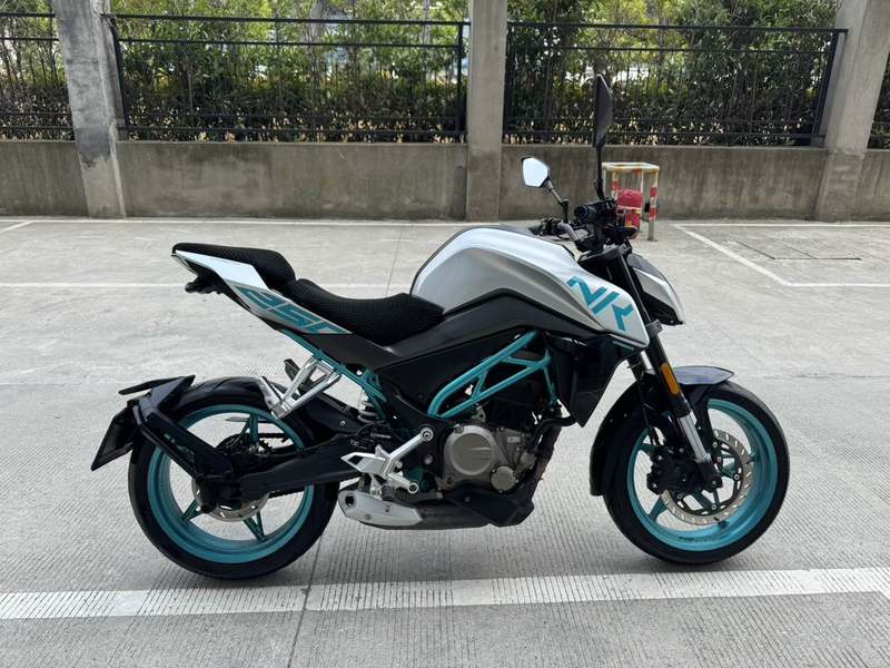 二手春风250NK