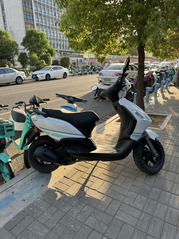 二手宗申比亚乔CITY FLY 150