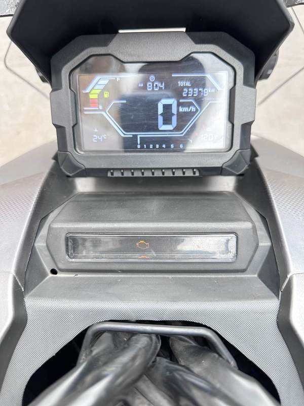 二手布雷斯通极宙 ADV150