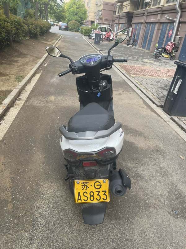 二手豪爵UCR125
