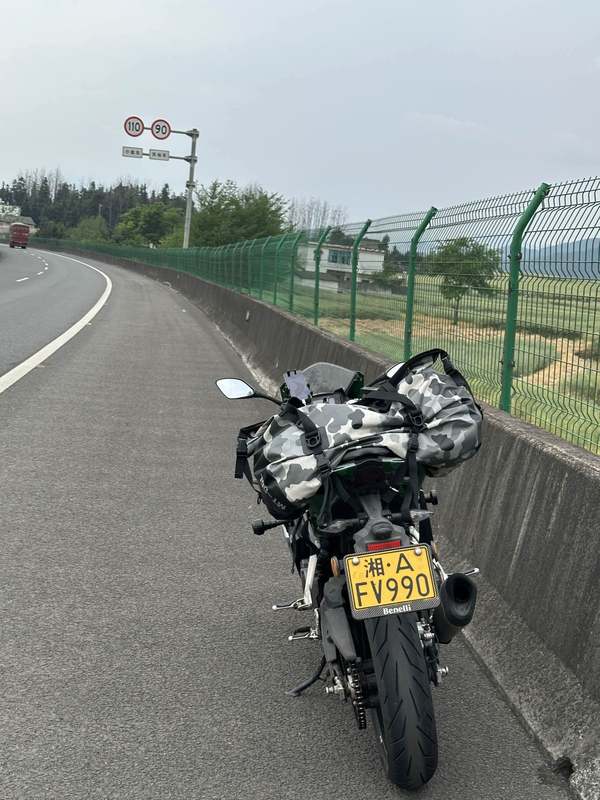 二手贝纳利龙卷风 Tornado 252R