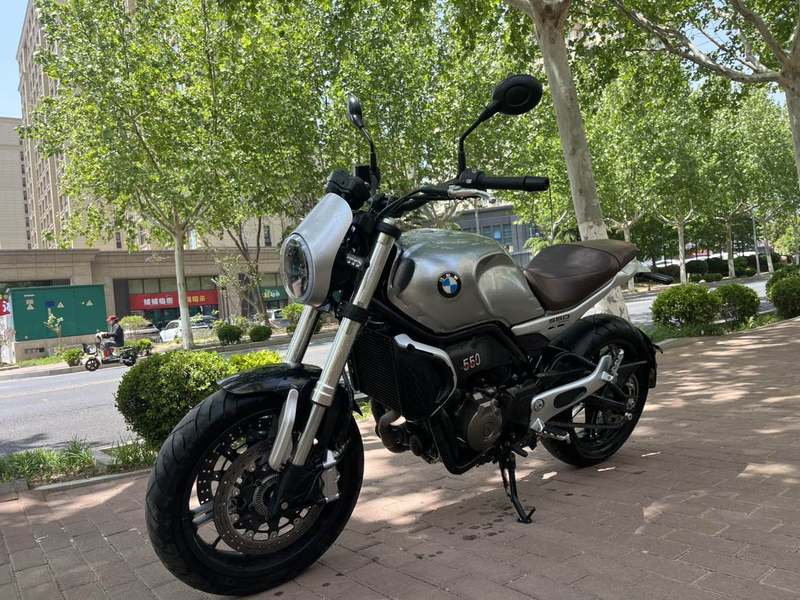 二手QJMOTOR逸550