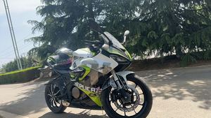 二手QJMOTOR赛250