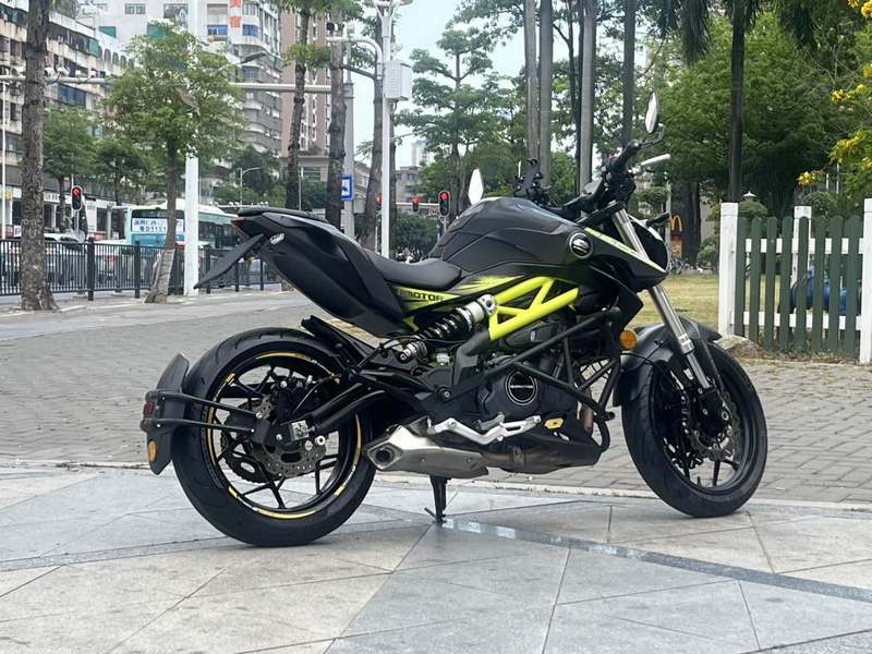 二手QJMOTOR追350