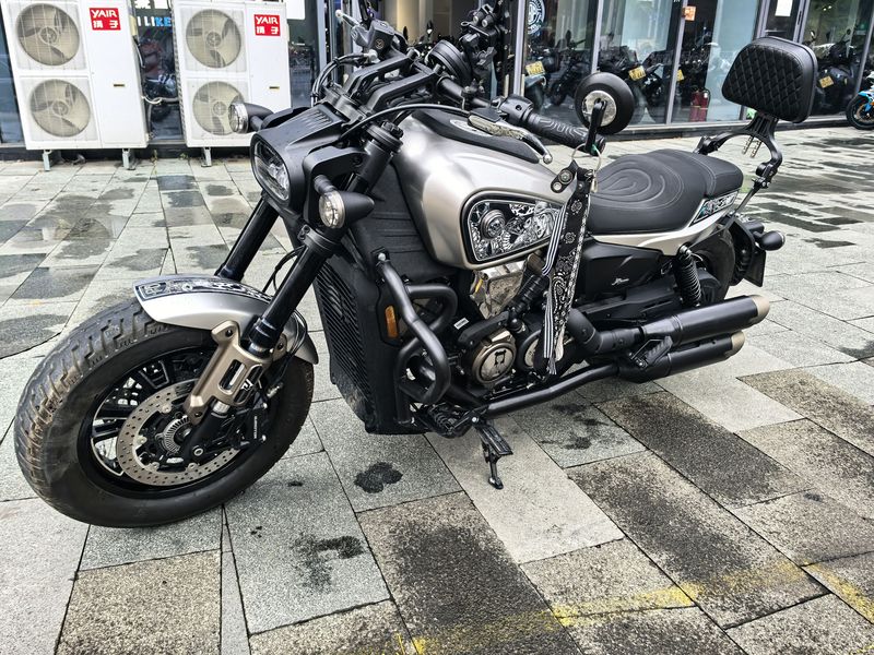 二手QJMOTOR闪600