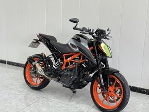 二手KTMR2R390 Duke