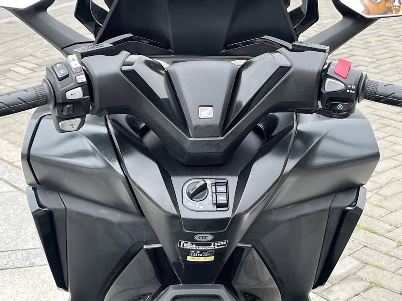 二手本田NSS350(进口)
