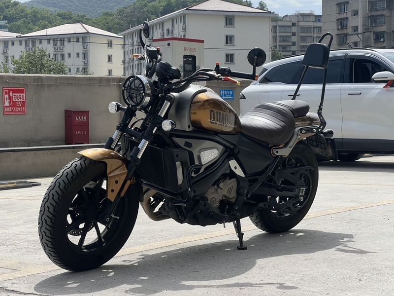 二手QJMOTOR闪500S