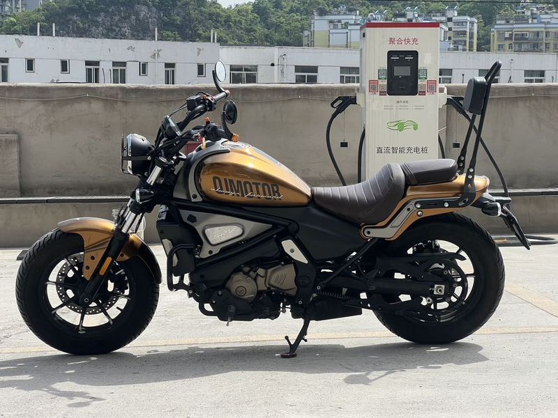 二手QJMOTOR闪500S